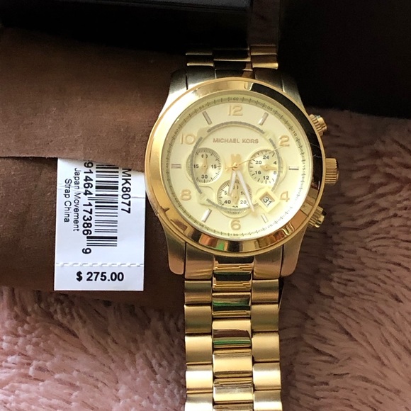 Michael Kors
Oversized Chronograph Gold Watch 45mm - Picture 5 of 7